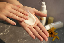 Load image into Gallery viewer, NEW! 3R Facial Serum - Honey, Tallow & Botanicals