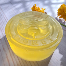 Load image into Gallery viewer, Sweet Honey Bee Soap