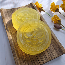Load image into Gallery viewer, Sweet Honey Bee Soap