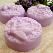 Load image into Gallery viewer, Lavender Fields - Goats Milk, Honey & Lavender Soap - Gentle and Relaxing