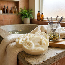 Load image into Gallery viewer, Bee Calm - Chamomile, Honey, Kaolin Clay, Goats Milk & Honey Soap