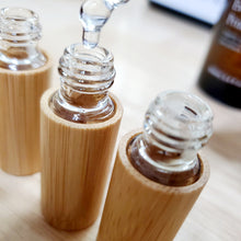 Load image into Gallery viewer, All Natural Anti-Aging Eye Serum - Fine Lines Bee Gone
