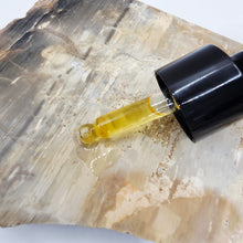 Load image into Gallery viewer, Bee Venom Serum - Nature's Botox
